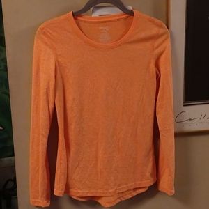 Long sleeve t-shirt